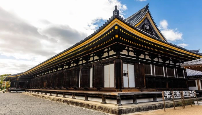 Sanjusangendo Temple, Kyoto